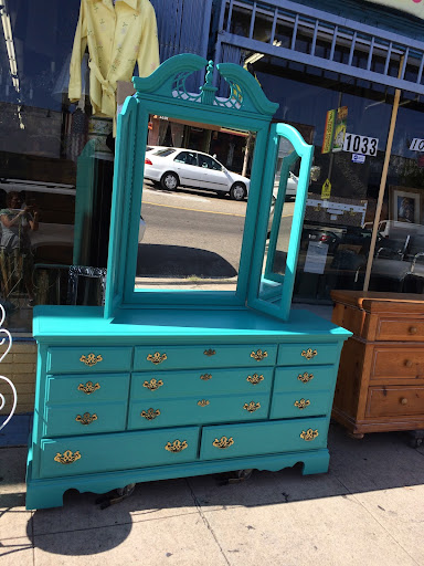 Thrift Store «Helping Hand Thrift Shop», reviews and photos, 1033 S Fairfax Ave, Los Angeles, CA 90019, USA