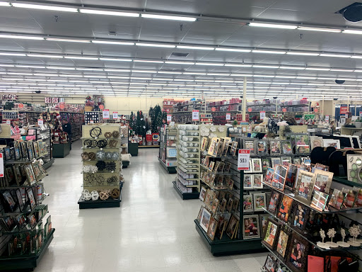 Craft Store «Hobby Lobby», reviews and photos, 1901 Shady Brook St, Columbia, TN 38401, USA