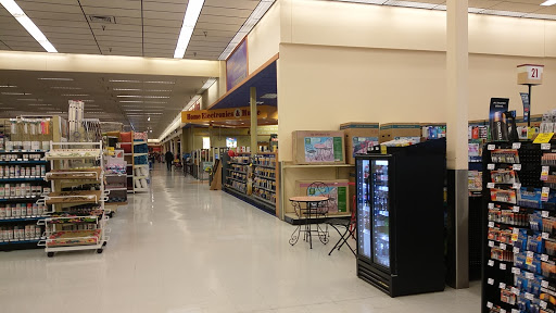 Grocery Store «Fred Meyer», reviews and photos, 650 Q St, Springfield, OR 97477, USA