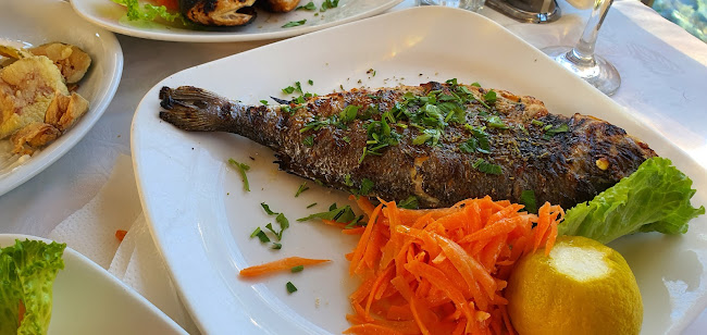 Ταβέρνα τα Νερά της Αγίας Βαρβάρας - Εστιατόριο