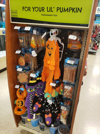 Pet Supply Store «PetSmart», reviews and photos, 6060 Long Prairie Rd, Flower Mound, TX 75028, USA