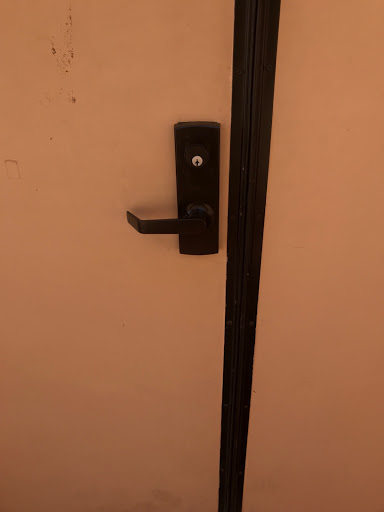 Locksmith «ACME Locksmith», reviews and photos, 7118 E Sahuaro Dr Ste A, Scottsdale, AZ 85254, USA