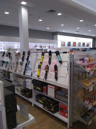 Hair Salon «Ulta Beauty», reviews and photos, 5481 Touhy Ave, Skokie, IL 60077, USA