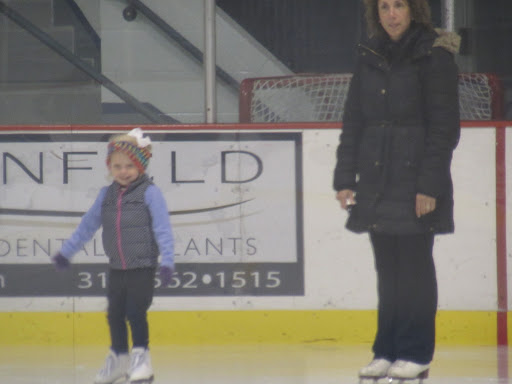 Ice Skating Rink «Dearborn Ice Skating Center», reviews and photos, 14900 Ford Rd, Dearborn, MI 48126, USA