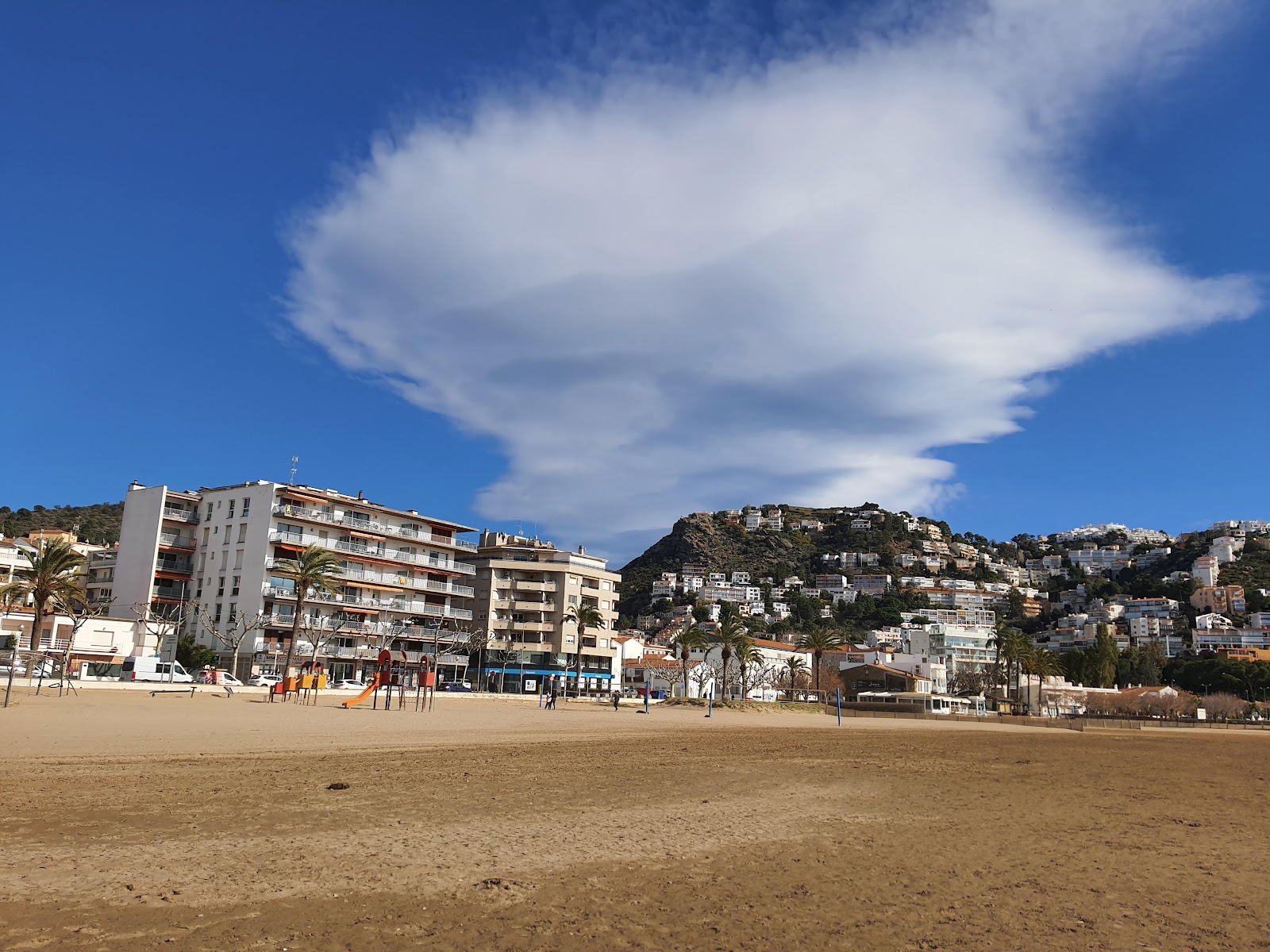 Valokuva Platja La Puntaista. pinnalla beige iekka:n kanssa