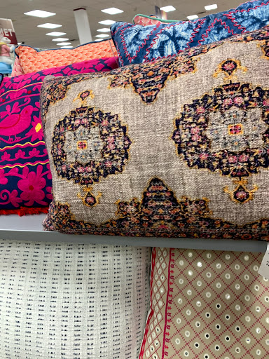 Department Store «Marshalls & HomeGoods», reviews and photos, 4950 Hadley Center Dr, South Plainfield, NJ 07080, USA