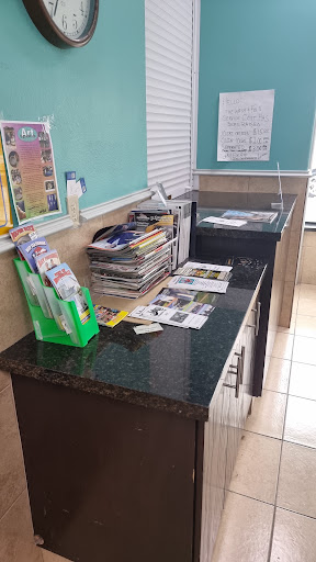 Laundromat «Bluewater Laundromat», reviews and photos, 104 W Corral St, South Padre Island, TX 78597, USA