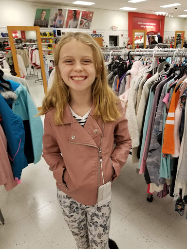 Shopping Mall «Eastgate Shopping Center», reviews and photos, 26270 Gratiot Ave, Roseville, MI 48066, USA