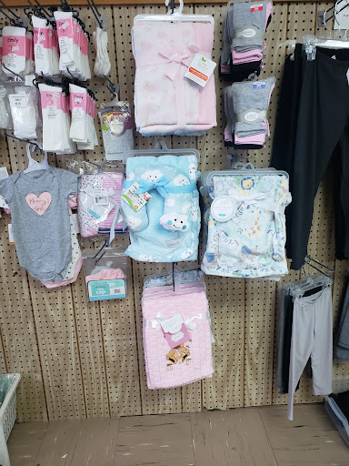 Shoe Store «Leacock Shoe Store», reviews and photos, 64 Old Leacock Rd, Ronks, PA 17572, USA