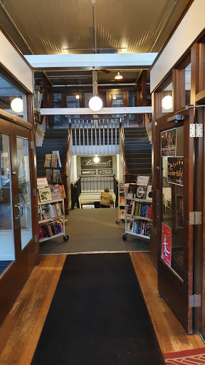 Book Store «J Michaels Books», reviews and photos, 160 E Broadway, Eugene, OR 97401, USA