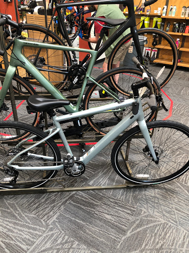 Camping Store «REI», reviews and photos, 2200 Bergen Town Center, Paramus, NJ 07652, USA