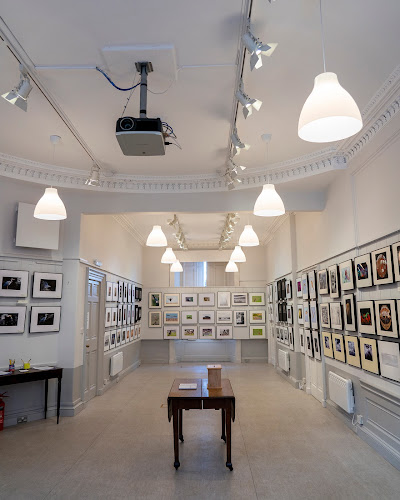 Reviews of Edinburgh Photographic Society in Edinburgh - Photography studio