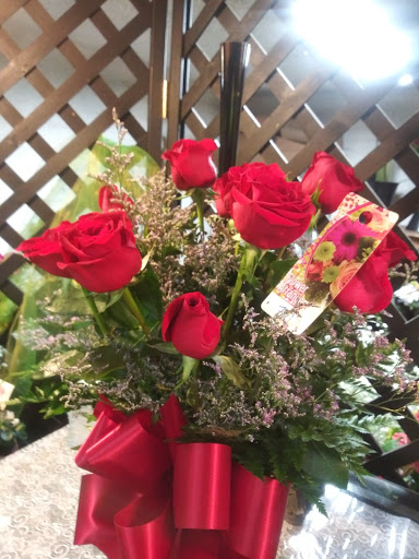 Florist «Flowers By Donna», reviews and photos, 11700 SW Hall Blvd, Tigard, OR 97223, USA