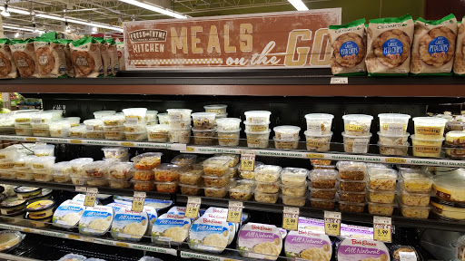 Grocery Store «Fresh Thyme Farmers Market- Naperville», reviews and photos, 790 Royal St George Dr, Naperville, IL 60563, USA