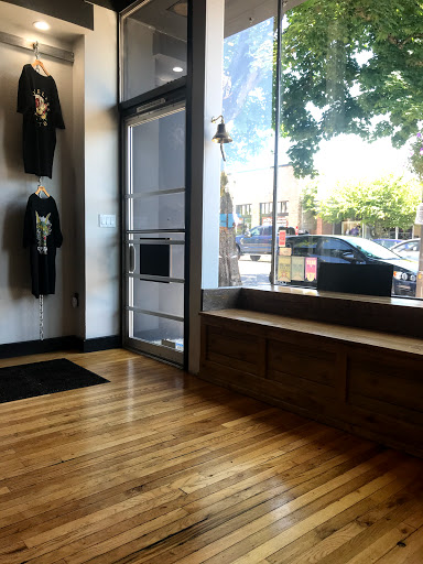 Tattoo Shop «Hopeless Ink Tattoo & Piercing», reviews and photos, 2308 Main St, Vancouver, WA 98660, USA