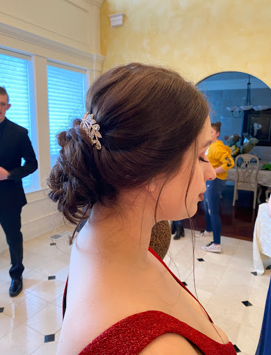 Hair Salon «Urban Colorz Salon», reviews and photos, 13043 SE 84th Ave, Clackamas, OR 97015, USA