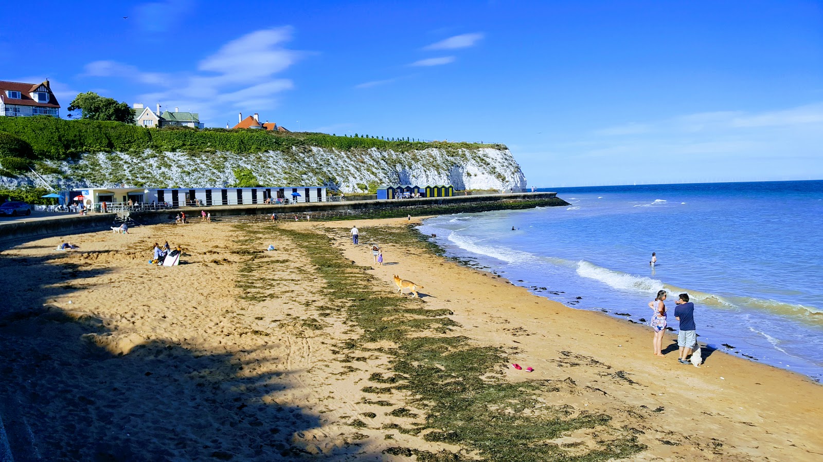 Photo of Dumpton Gap beach with partly clean level of cleanliness