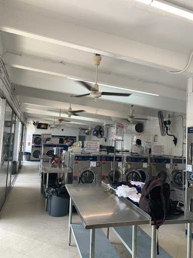 Laundromat «City Wide Coin Laundry», reviews and photos, 2625 Coral Way, Miami, FL 33145, USA