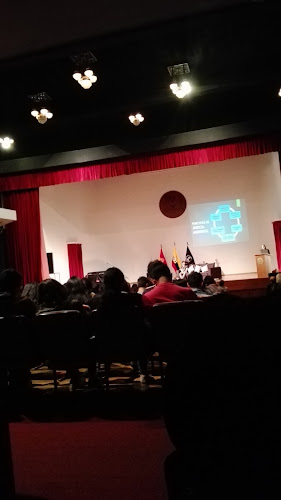 Opiniones de Auditorio UDA en Cuenca - Escuela