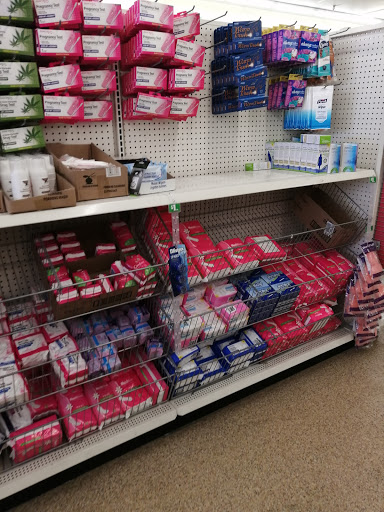 Dollar Store «Dollar Tree», reviews and photos, 918 E New York St #130, Aurora, IL 60505, USA