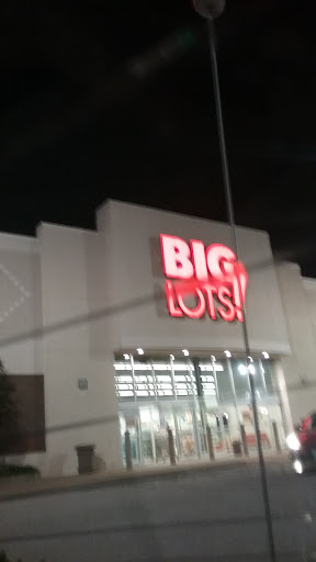 Discount Store «Big Lots», reviews and photos, 691 Gravois Bluffs Blvd, Fenton, MO 63026, USA
