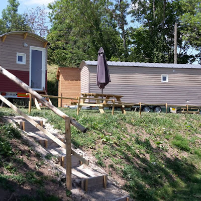 Logement insolite au cœur de l'Auvergne à Rochefort-Montagne