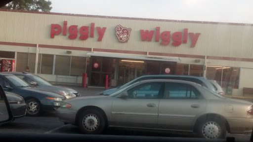 Supermarket «Piggly Wiggly», reviews and photos, 508 Bellevue Ave, Dublin, GA 31021, USA