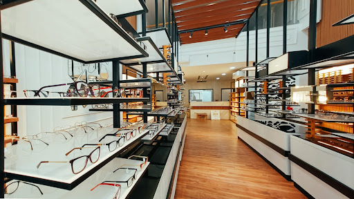 The Optical Shop معرض البصريات 