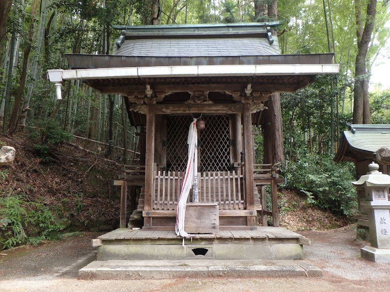 神立神社