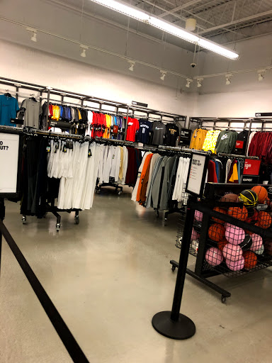 Clothing Store «Nike Clearance Store», reviews and photos, 4099 S Plaza Dr, Memphis, TN 38116, USA