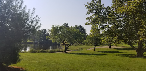 Public Golf Course «St Denis Golf Club & Party Center», reviews and photos, 10660 Chardon Rd, Chardon, OH 44024, USA