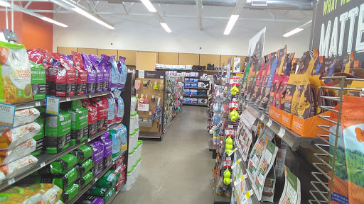 Pet Supply Store «Unleashed by Petco», reviews and photos, 308 Washington St, San Diego, CA 92103, USA