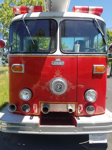 Shoe Store «Shoe Palace», reviews and photos, 755 Jarvis Dr, Morgan Hill, CA 95037, USA