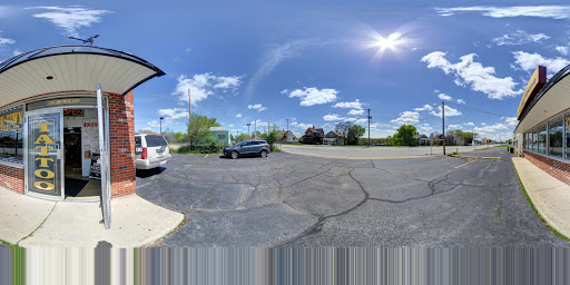 Tattoo Shop «Chi-Town Effects Tattoo», reviews and photos, 419 S Lake St, Aurora, IL 60506, USA