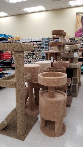 Pet Supply Store «Petco Animal Supplies», reviews and photos, 597 Hebron Rd #2, Heath, OH 43056, USA