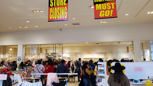 Clothing Store «Forever 21», reviews and photos, 757 Spectrum Center Dr, Irvine, CA 92618, USA