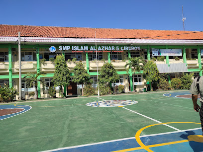 SMP Islam Al-Azhar 05