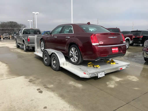 Car Dealer «Deery of Ames Chrysler Dodge Jeep Ram», reviews and photos, 1700 SE 16th St, Ames, IA 50010, USA