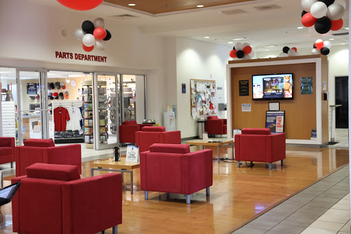 Toyota Dealer «Clearwater Toyota», reviews and photos, 21799 US Hwy 19 N, Clearwater, FL 33765, USA