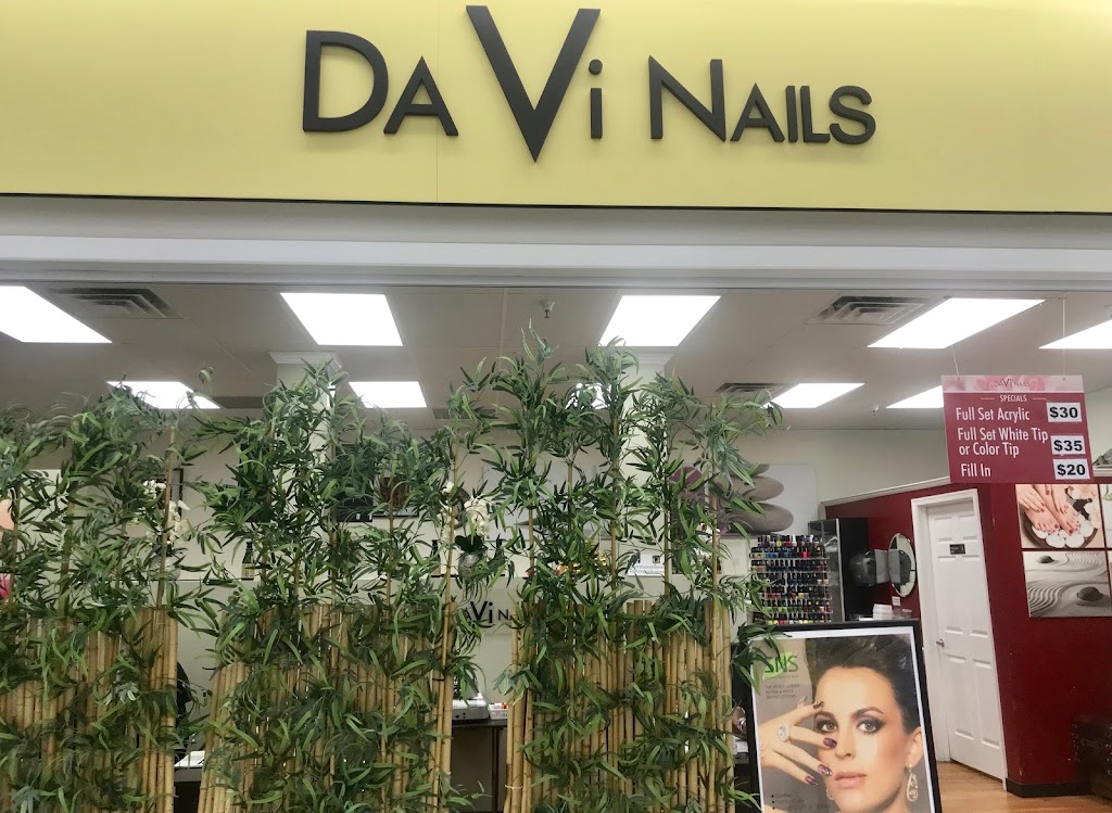 DaVi Nails 18106