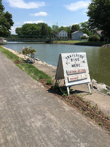 Bicycle Store «Trailside Bicycles», reviews and photos, 16271 Canal Rd, Hulberton, NY 14470, USA