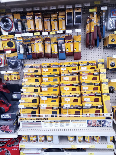 Hardware Store «Harbor Freight Tools», reviews and photos, 1700 E Sherman Blvd, Muskegon, MI 49444, USA