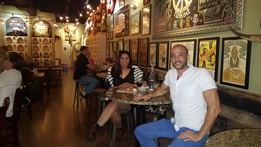 Wine Bar «Naked Vine», reviews and photos, 1624 Clarkson Rd, Chesterfield, MO 63017, USA