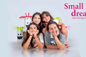 small dream coworking for kids image