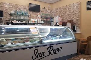 Eiscafe San Remo in Reckenfeld-Eiswagen image