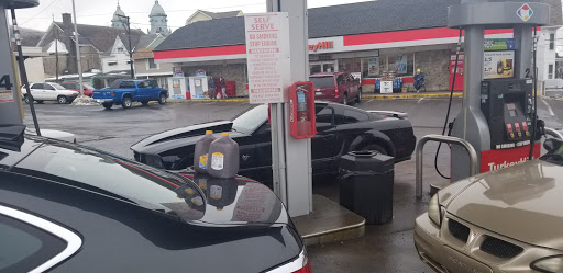 Home Goods Store «Dollar General», reviews and photos, 240 S Market St, Mt Carmel, PA 17851, USA