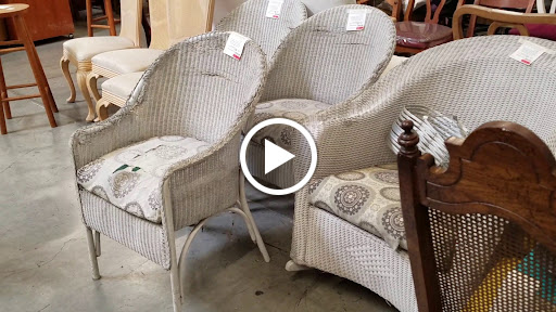 Thrift Store «Society of St. Vincent de Paul Long Beach Thrift Store», reviews and photos