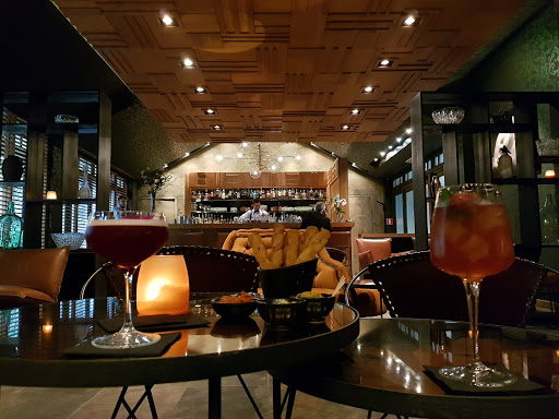 Cocktails at Nine