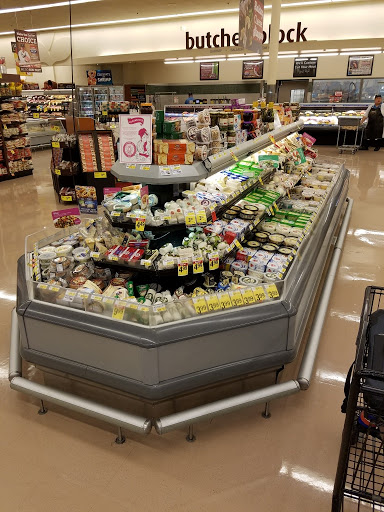 Grocery Store «Albertsons», reviews and photos, 1930 N Placentia Ave, Fullerton, CA 92831, USA