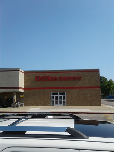 Office Supply Store «Office Depot», reviews and photos, 4023 S Noland Rd, Independence, MO 64055, USA